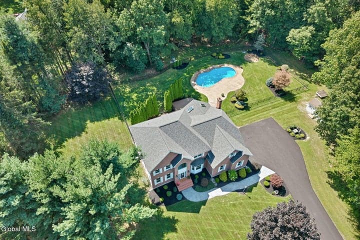 3 Woodland Drive, Clifton Park, NY, photo 2