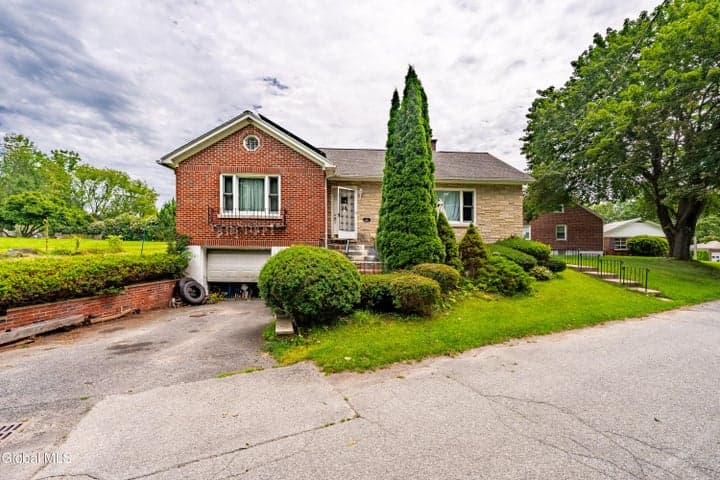 35 Brookland Avenue, Albany, NY, photo 2