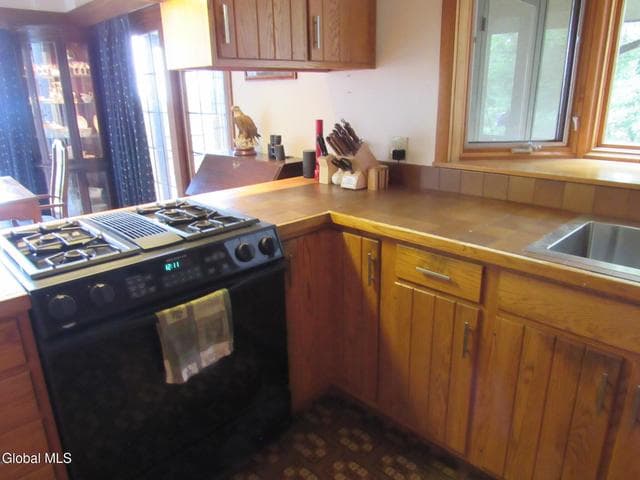 101 Northwest Road, Queensbury, NY, photo 5