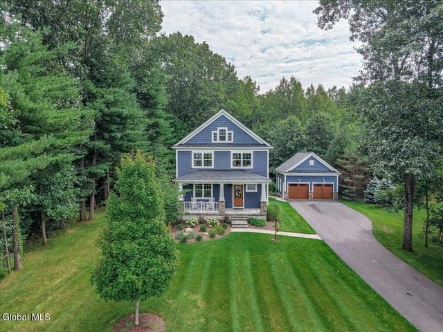 10 Emerald Terrace, Clifton Park, NY, photo 1