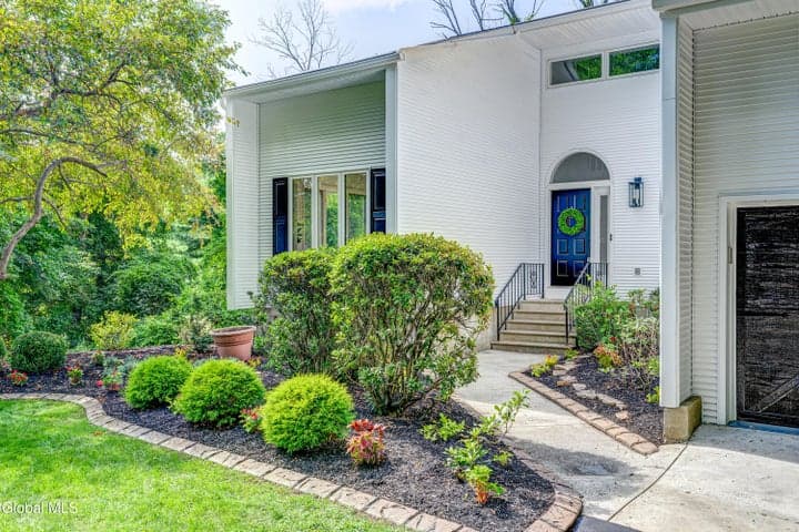 58 Mill Road, Latham, NY, photo 3