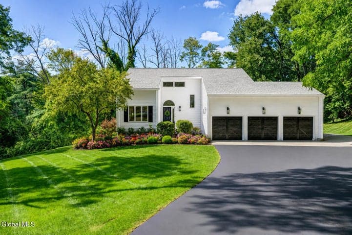 58 Mill Road, Latham, NY