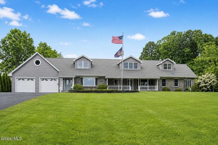 186 Van Rensselaer Boulevard, Menands, NY