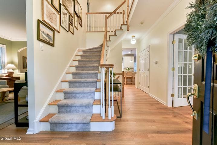 11 Wildwood Court, Clifton Park, NY, photo 4