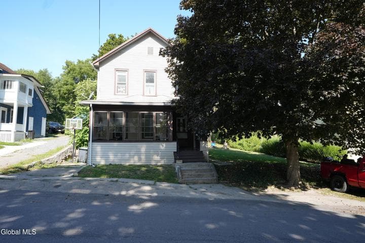 10 Shaper Avenue, Canajoharie, NY