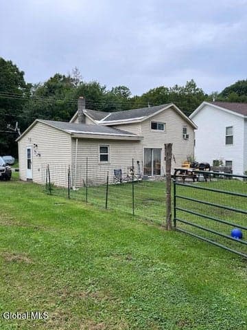 92 Eddy Street, Greenwich, NY, photo 4
