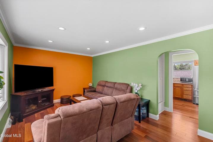 8 Belle Avenue, Latham, NY, photo 3