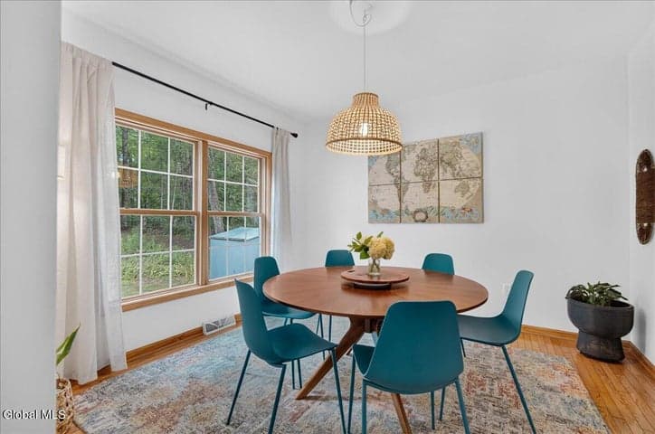 88 Adams Road, Saratoga Springs, NY, photo 4