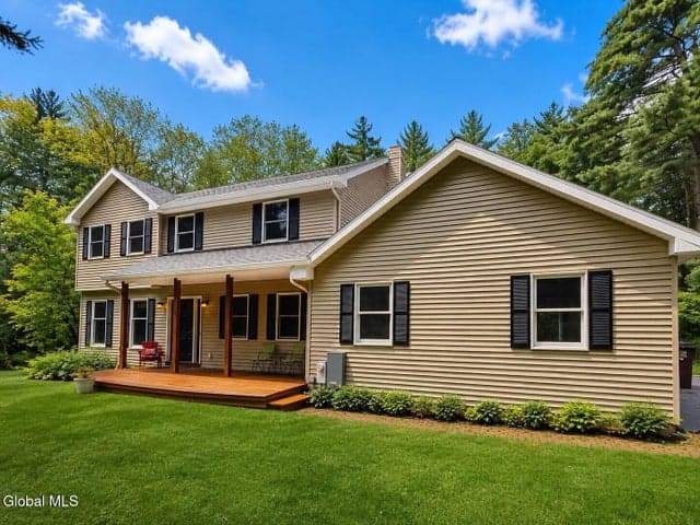 23 Holloway Lane, Poestenkill, NY, photo 3