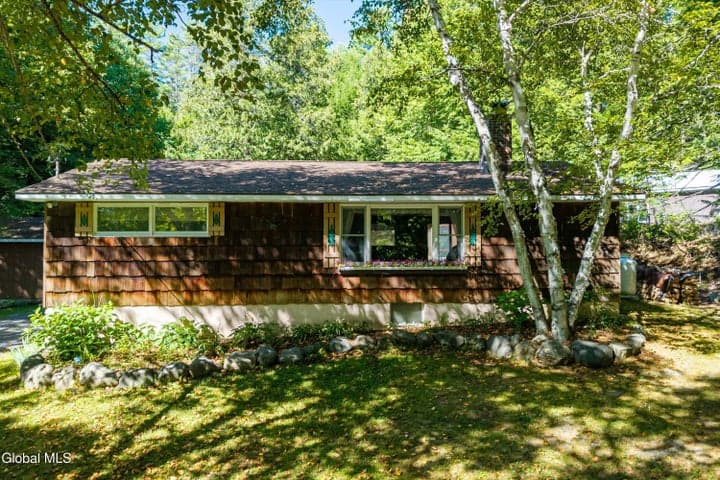 75 White Schoolhouse Road, Chester, NY