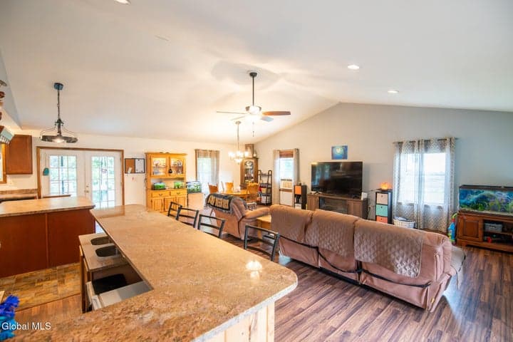 30 Alta Avenue, Queensbury, NY, photo 4
