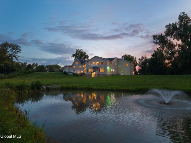 89 Knapp Road, Malta, NY, photo 3