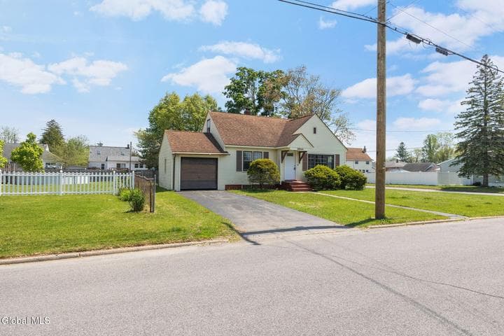 2644 Van Dyke Avenue, Rotterdam, NY, photo 3