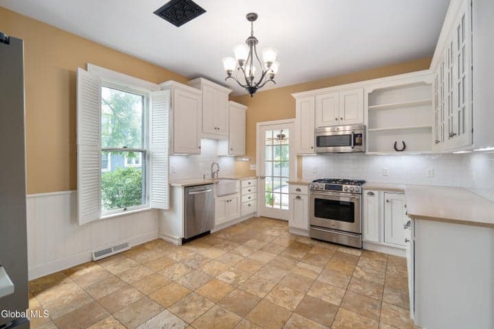 141 Main Street, Altamont, NY, photo 5