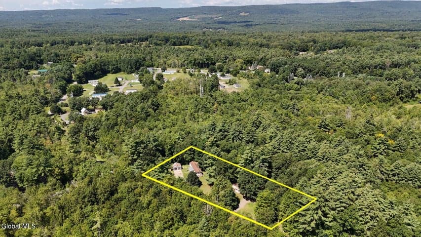 103-107 Dunham Pond Road, Greenfield, NY, photo 4