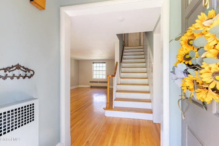 28 Douglas Road, Delmar, NY, photo 3