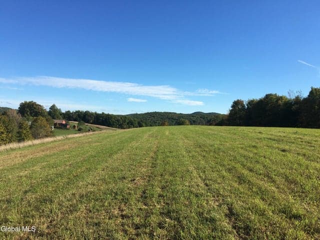 14 W Campbell Lane, Hebron, NY, photo 4