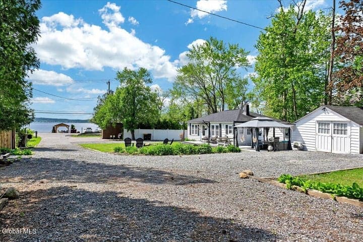 728 Route 9P, Saratoga Springs, NY, photo 2