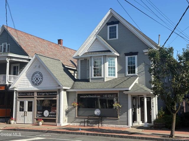 376-378 Delaware Avenue, Delmar, NY, photo 2