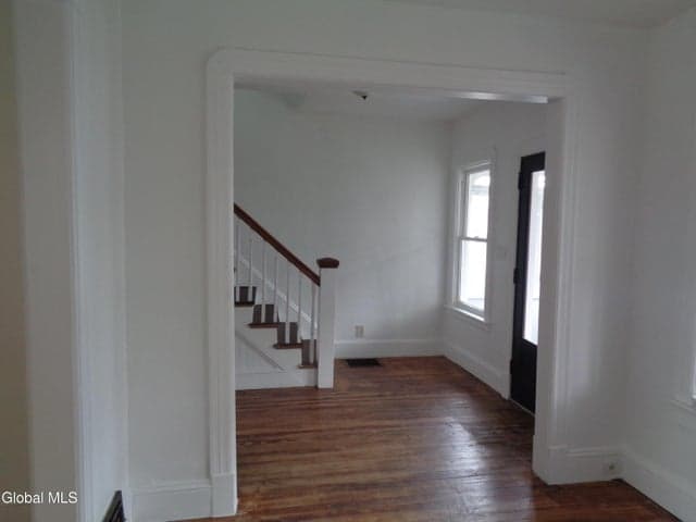 821 Holland Road, Schenectady, NY, photo 3