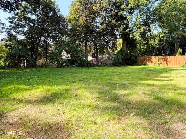 228 Hampton Avenue, East Greenbush, NY, photo 3