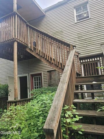 164 Saratoga Avenue, Waterford, NY, photo 5