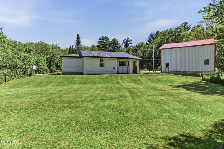 1906 NY-10, Caroga Lake, NY, photo 2