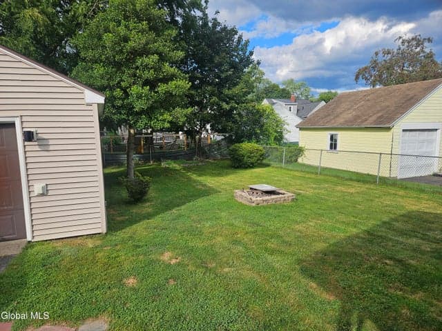 612 Sanders Avenue, Glenville, NY, photo 4