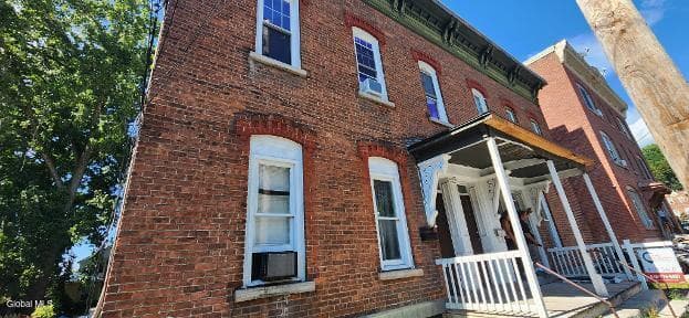 10 Voorhees Street #10, Amsterdam, NY, photo 2