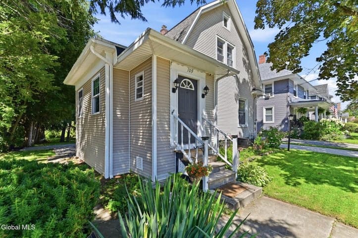 109 Prindle Avenue, Johnstown, NY, photo 2