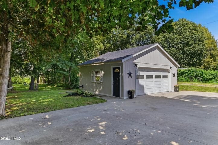 109 Prindle Avenue, Johnstown, NY, photo 3