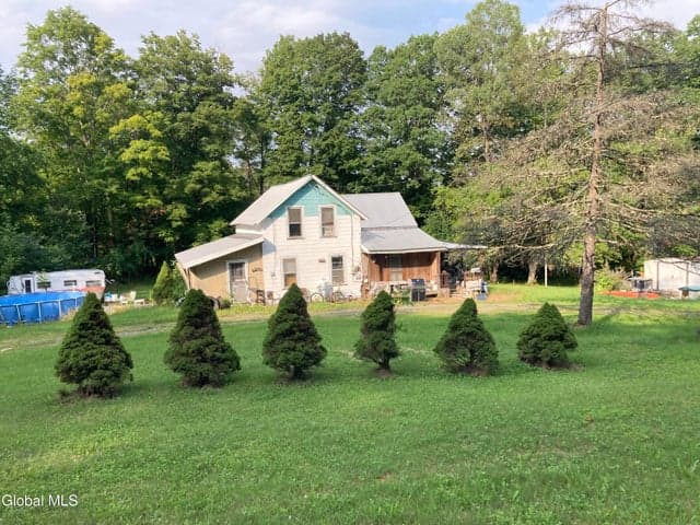283 Old Chilson Road, Ticonderoga, NY