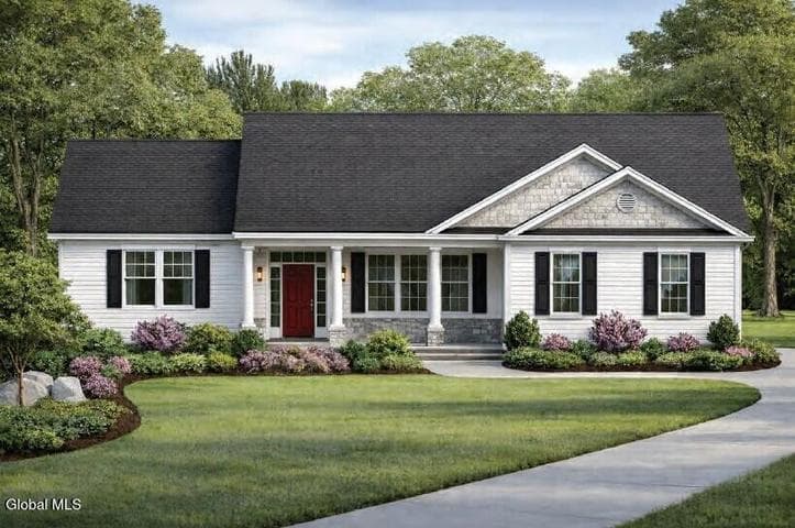31 Eastpointe Drive, Wilton, NY, photo 1
