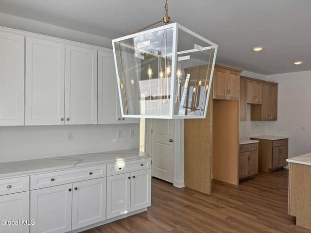 31 Eastpointe Drive, Wilton, NY, photo 2