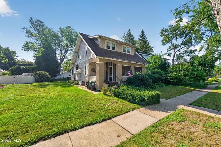 3 Glenwood Street, Guilderland, NY, photo 2