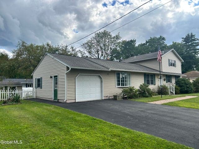 55 Vly Road, Colonie, NY, photo 1