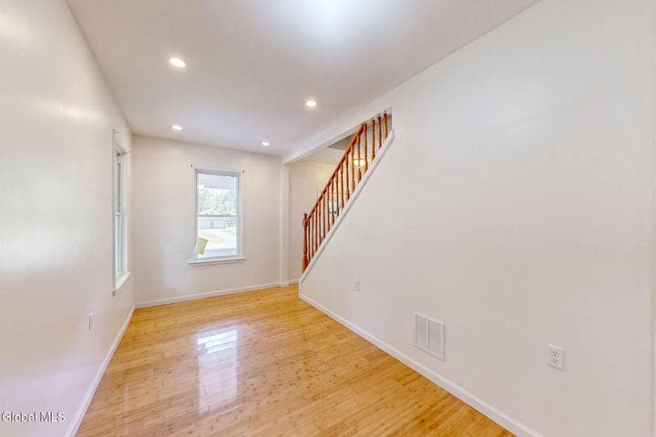 11 Parkis Street, Rotterdam, NY, photo 4