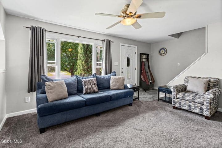 1145 Barber Drive, Rotterdam, NY, photo 4