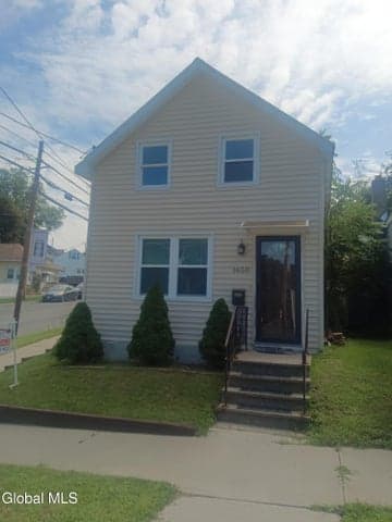 1650 2nd Street, Rensselaer, NY, photo 1