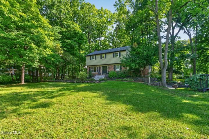 14 Brookwood Drive, Clifton Park, NY, photo 5