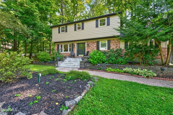 14 Brookwood Drive, Clifton Park, NY, photo 1