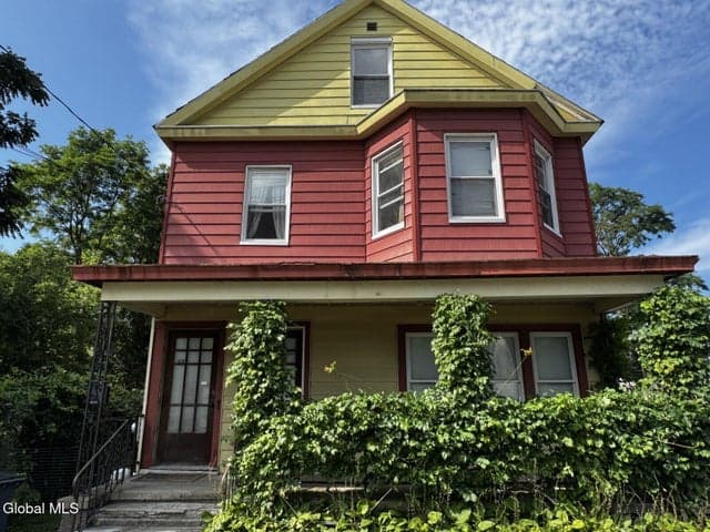 3014 Albany Street, Schenectady, NY
