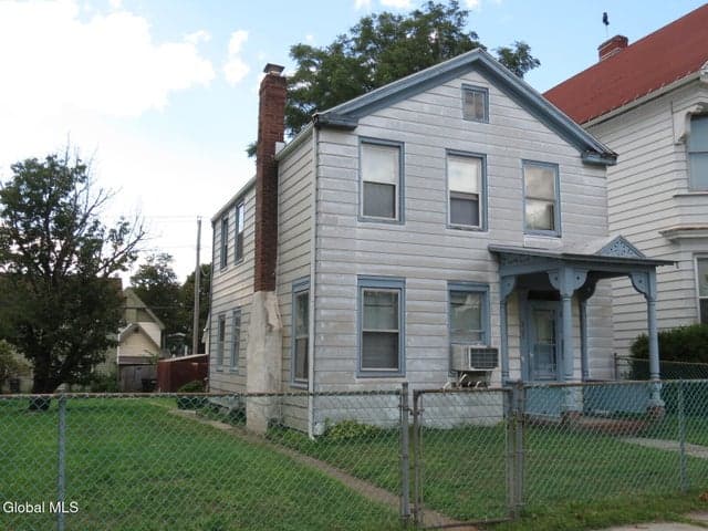 805 4th Avenue, Troy, NY, photo 1