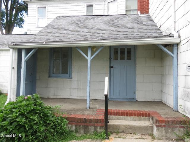 805 4th Avenue, Troy, NY, photo 3