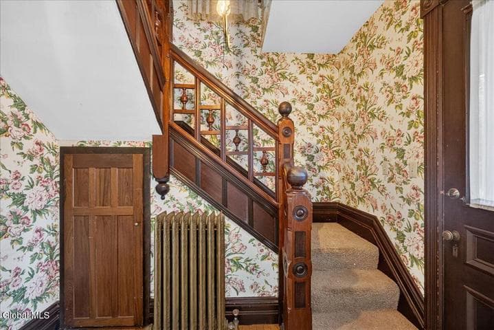 475 Glen Street, Glens Falls, NY, photo 4