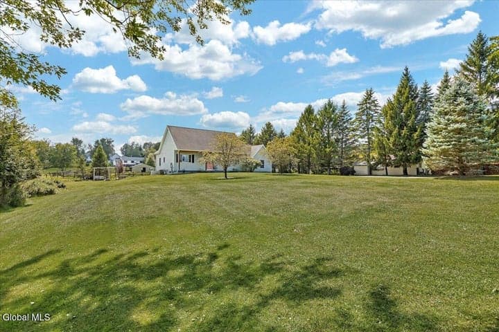 111 Orchard Lane, Sand Lake, NY, photo 2