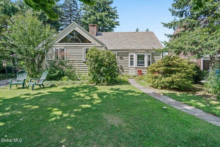212 Colonial Avenue, Albany, NY, photo 1