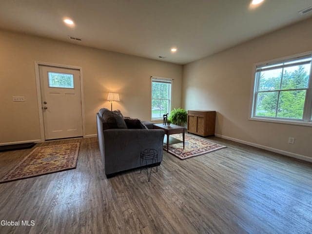 166 Jefferson Street #APT 3, Saratoga Springs, NY, photo 4