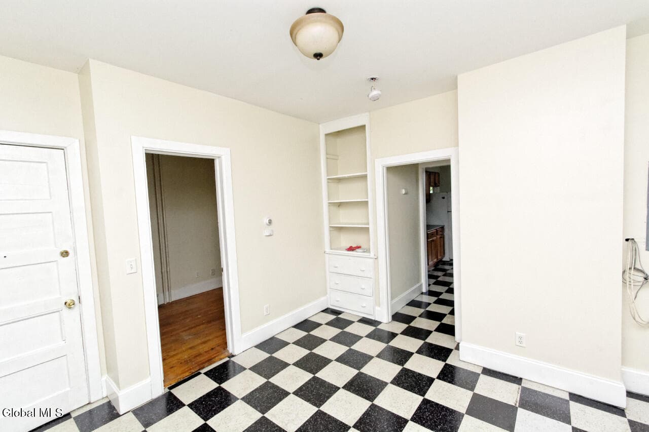 647 State Street, Albany, NY, photo 5