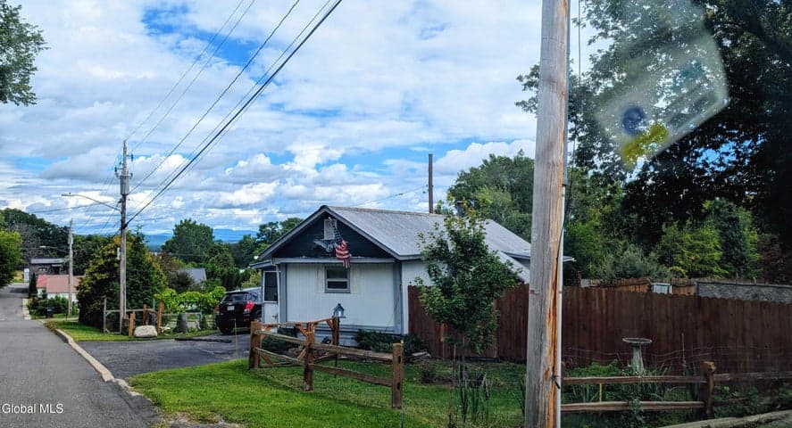 25 Elizabeth Street, Port Henry, NY, photo 1